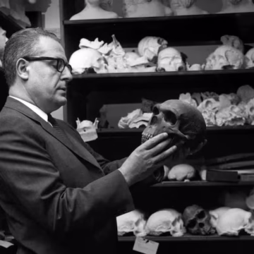 Ένας παλαιός εκδοτικός οίκος και ένας παλαιός φιλόσοφος της επιστήμης.